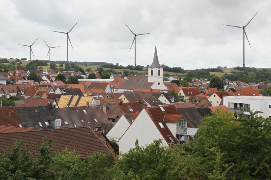 Fotomontage: Blick von der Schuberstraße Richtung Heuberg